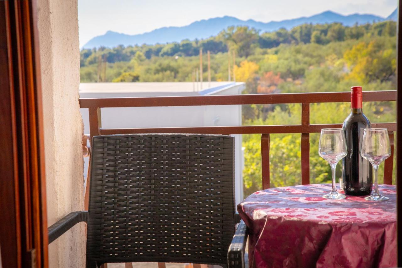 Apartments Family Roso بروماجنا المظهر الخارجي الصورة