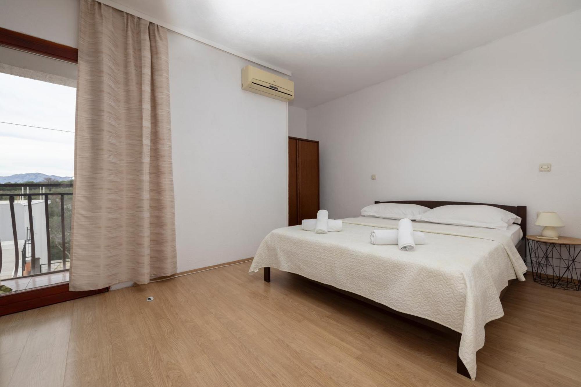 Apartments Family Roso بروماجنا المظهر الخارجي الصورة