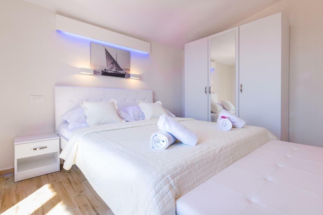 Apartments Family Roso بروماجنا المظهر الخارجي الصورة