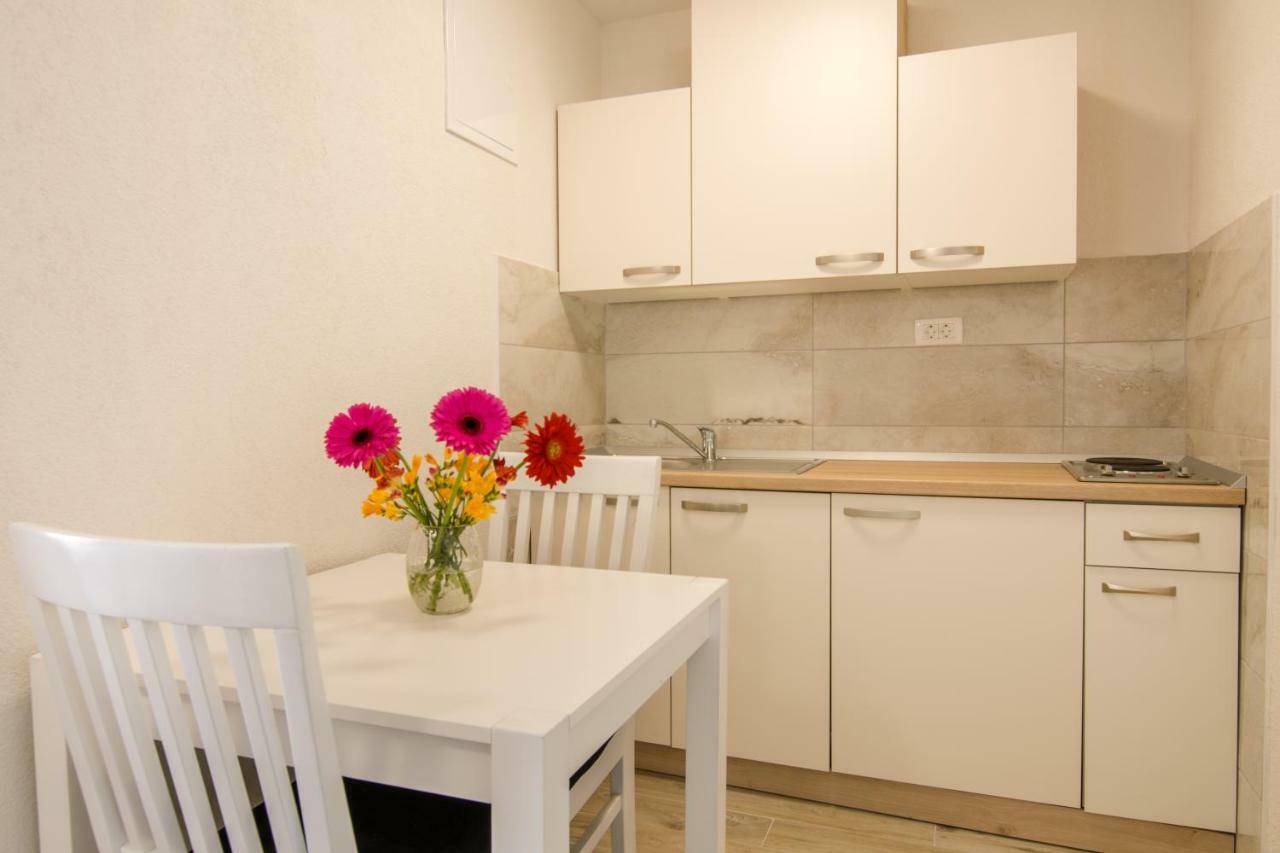 Apartments Family Roso بروماجنا المظهر الخارجي الصورة